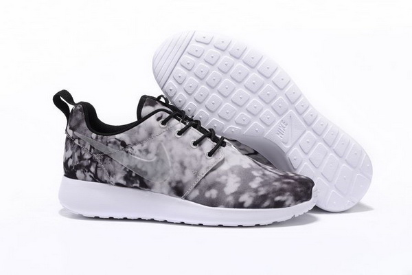 NIKE Roshe RUN I CHERRY BLOSSOM Women-001